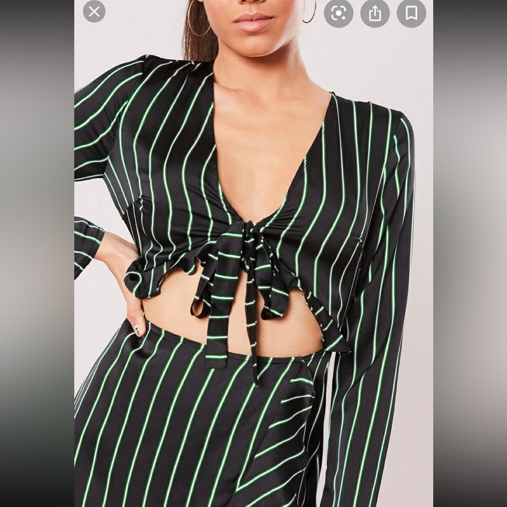 Missguided. Black and White Long Sleeve Dresses - Picture 3 of 6